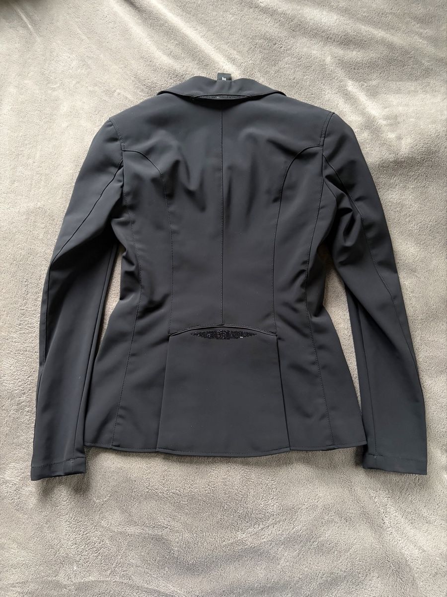 Pikeur Jacken: Wunderschönes Pikeur Turnierjacket – Gebraucht aus Luterbach von so_gas99 2