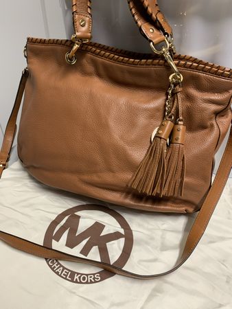 NEUWERTIG Michael Kors Handtasche  Leder Farbe Braun