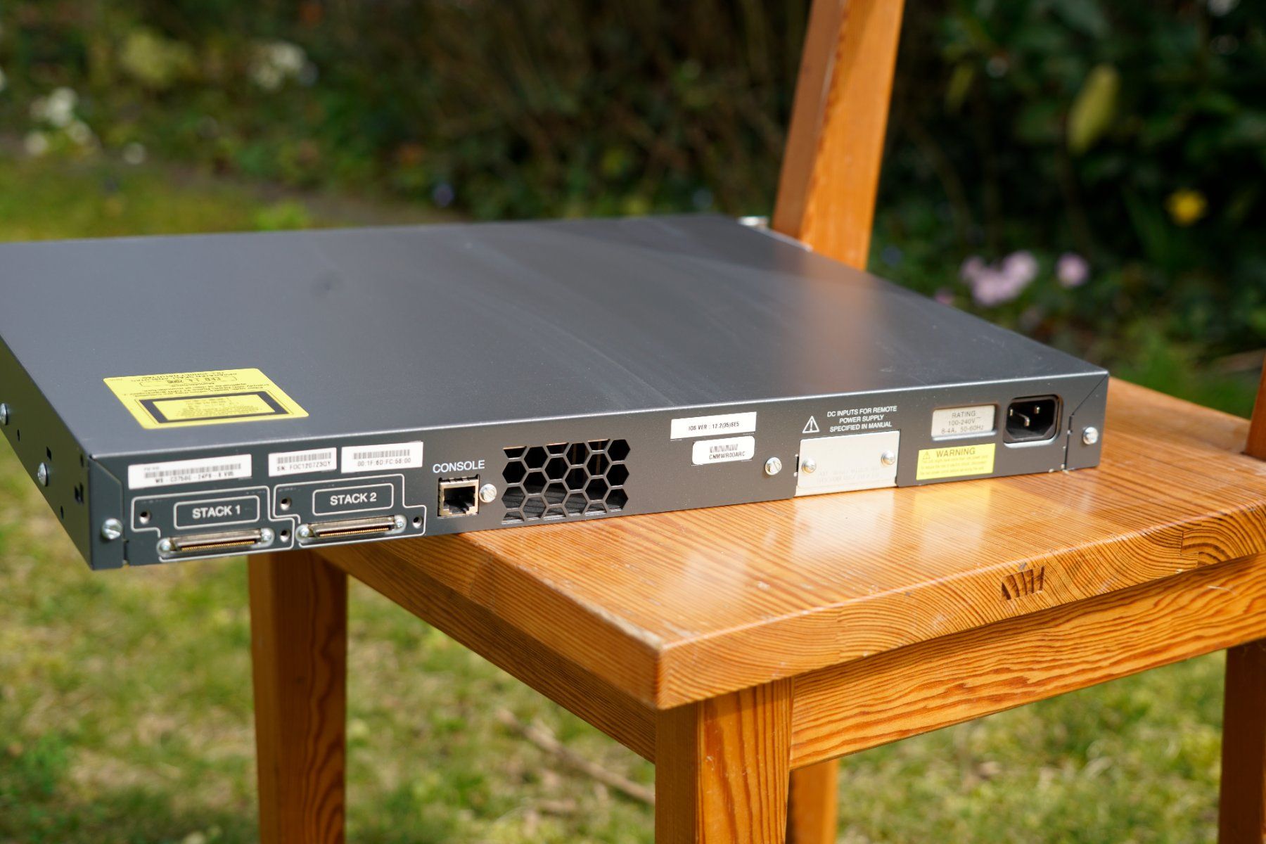 Cisco Hub & Switch: Cisco Catalyst 3750G Switch - Gebraucht – Usato da Stein AG venduto da Laasery 4