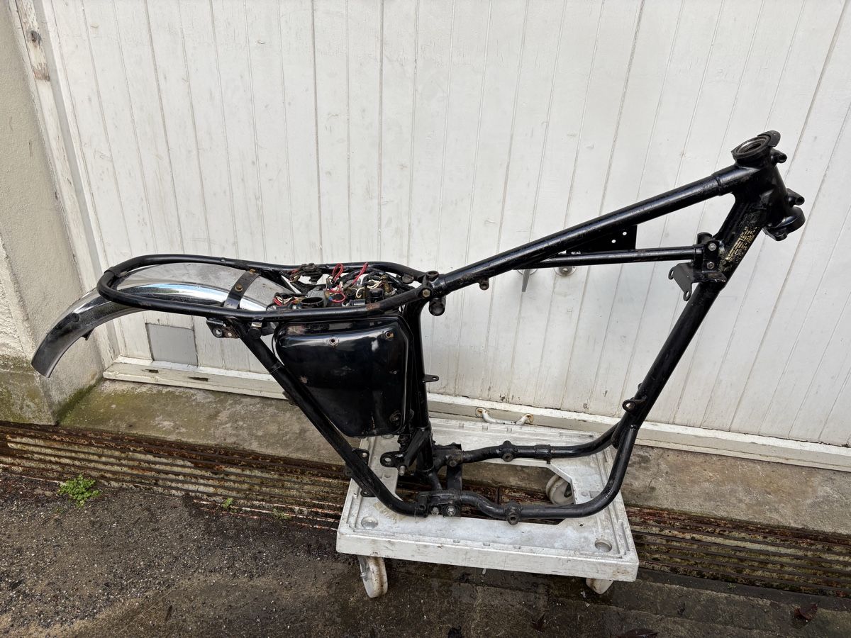 Triumph Tutti i ricambio per moto: Cadre Triumph T150 – Usato da Founex venduto da Classic_mike 1