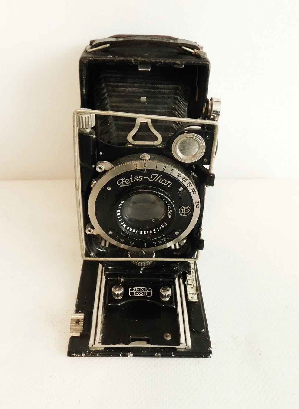 Zeiss Fotocamera: Zeiss Ikon Donata 1930er – Usato da Emmenbrücke venduto da Ulisse-22 1