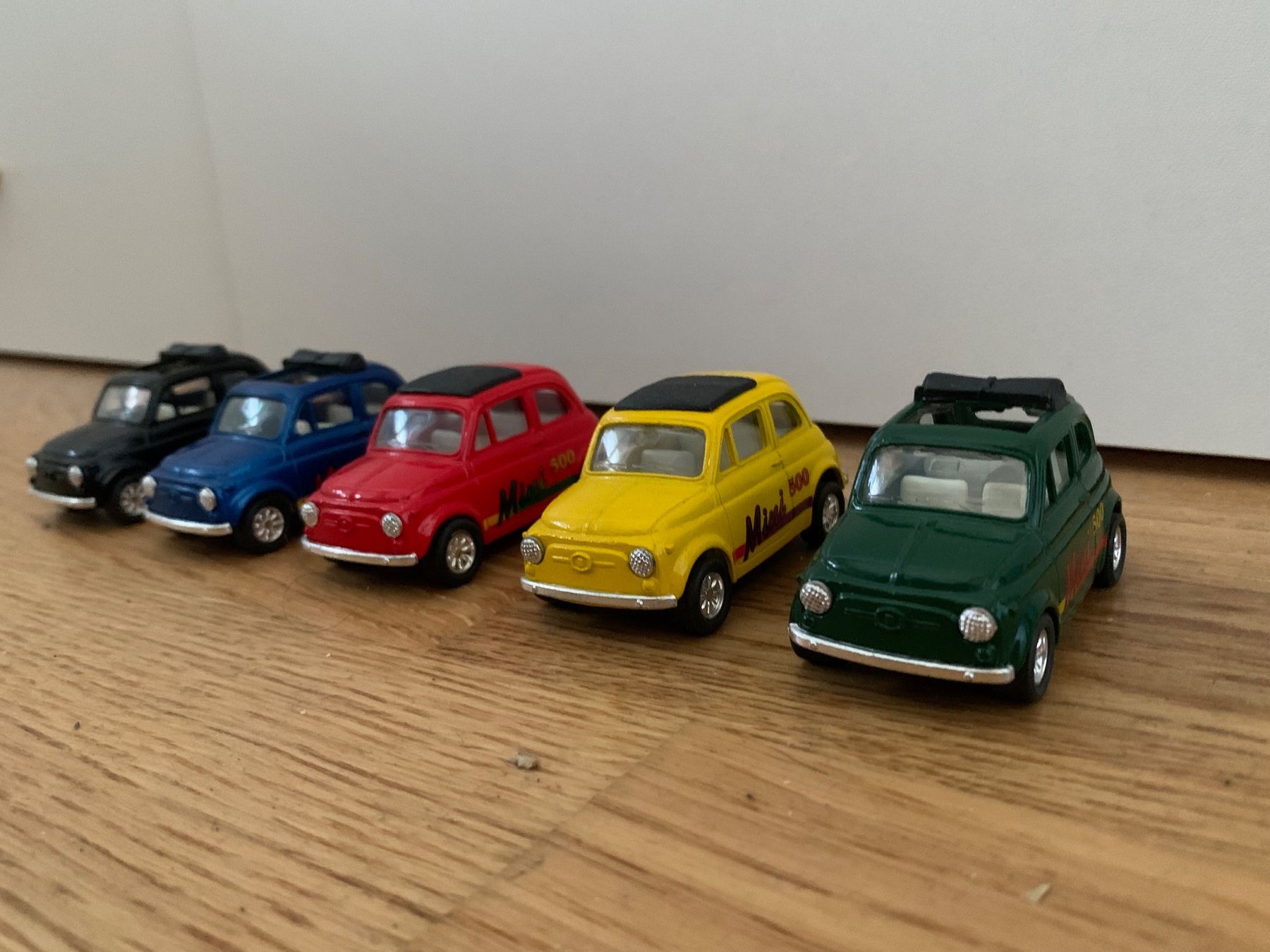 Fiat Modellautos: 5 x Fiat 500 Set – Neu (gemäss Beschreibung) aus Bottmingen von deblasi.art 1