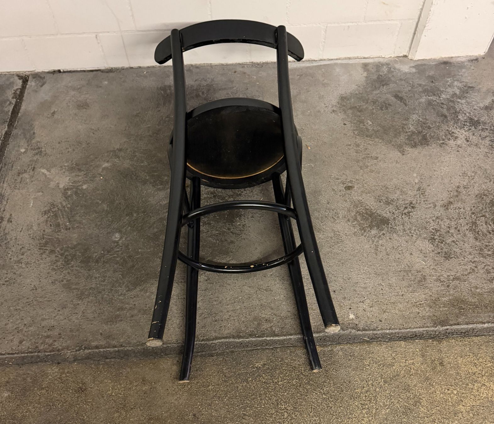 Hocker: Barhocker Holz schwarz Sitz Hocker Bartisch Stuhl gebraucht – Gebraucht aus Nussbaumen AG von olitech5415 2