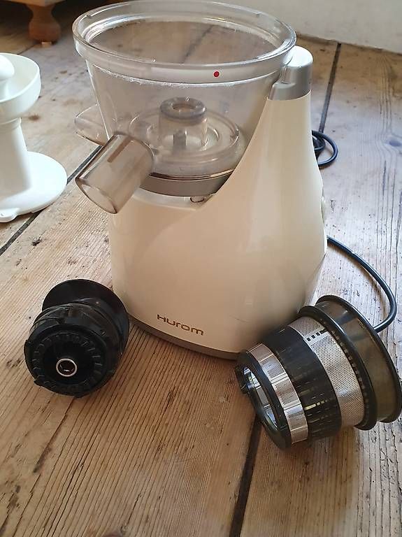 Appareils de cuisine: Extracteur de jus Hurom – D'occasion à Vevey par Aude13 1