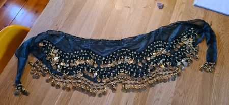 Foulard de dance orientale vert/doré, avec piécettes