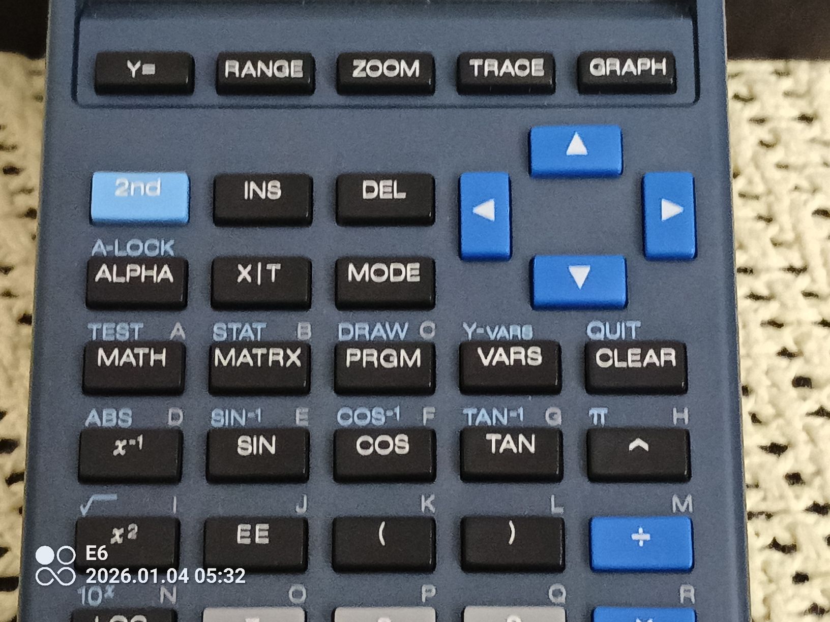 Texas Instruments Calcolatrici tascabili: Mathematik / Taschenrechner – Nuovo (secondo la descrizione) da Zürich venduto da Mitzi6 3