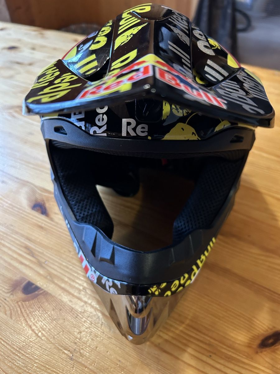 Red Bull Caschi: Red Bull Fullface Helm für DH – Nuovo (secondo la descrizione) da St. Silvester venduto da Redneck83 1