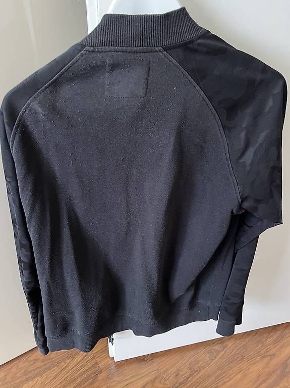 Giacche: Leichte Frühlingsjacke Schwarz, Grösse L – Usato da Fällanden venduto da fai_n5tr 1