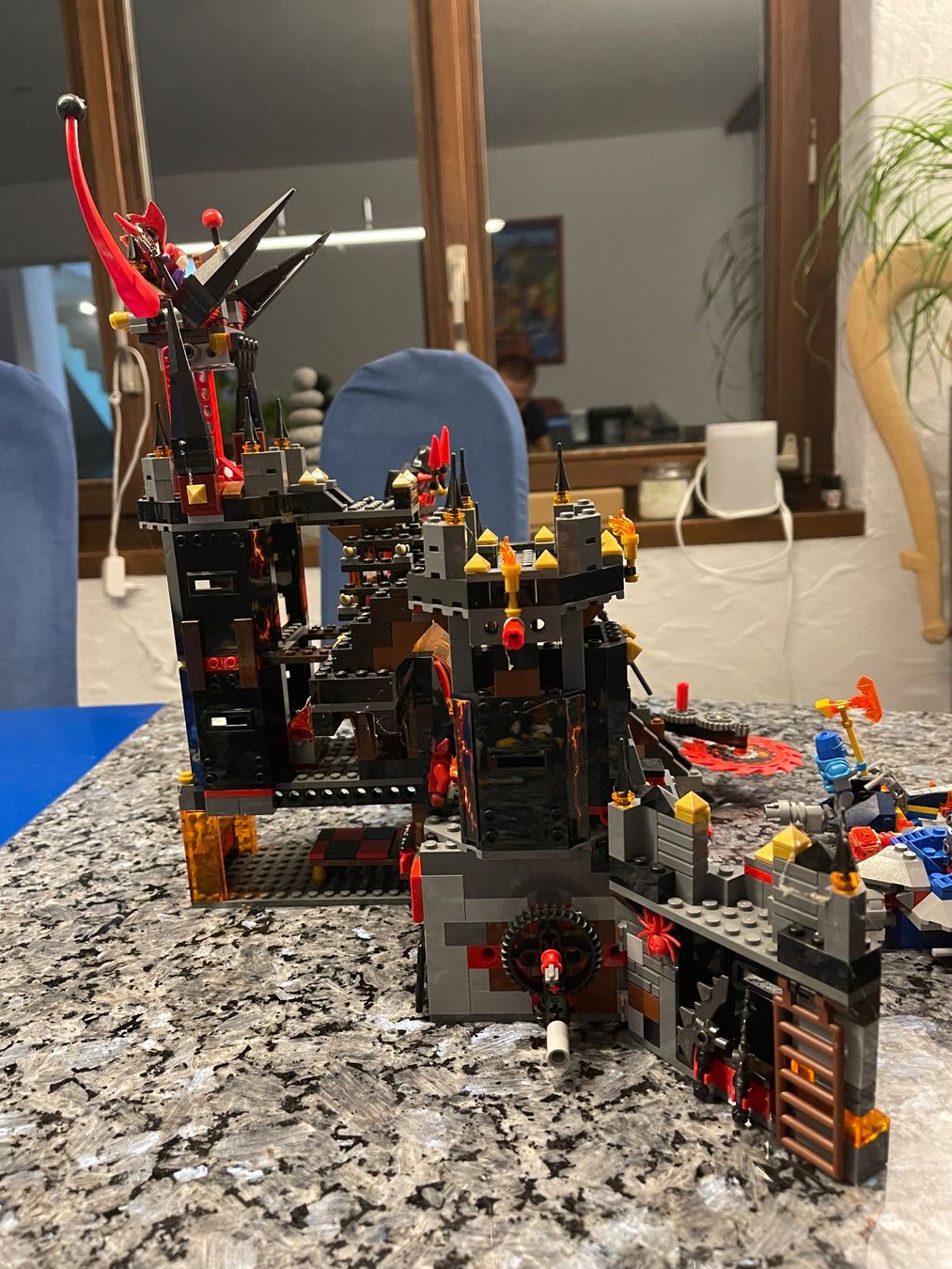 Lego Baukästen: Lego Nexo Knights Vulkanfestung 70323 – Gebraucht aus Ebmatingen von Jmb70 3