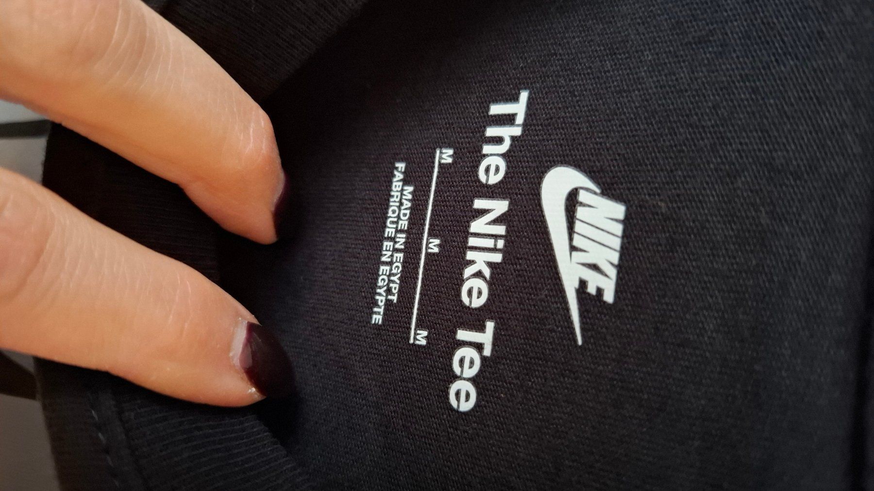 Nike T-Shirts: Nike T-Shirt - Grösse M – Neu und originalverpackt aus Rickenbach b. Wil von VeryLovelyThings 2