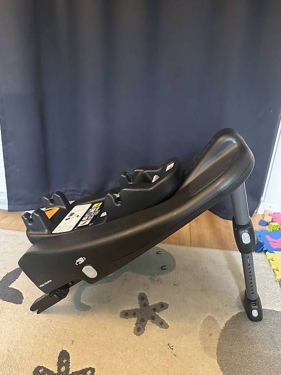 Joie Seggiolini per auto: Joie i Base Advance Isofix – Usato da Kirchberg BE venduto da funblueberry