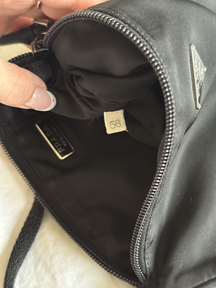 Prada Sacs: Mini Prada bag nylon – D'occasion à Zürich par tae_6828 3