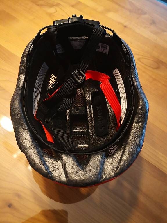 Caschi: Kinder Velohelm Uvex – Usato da Ottenbach venduto da Acki_la 1