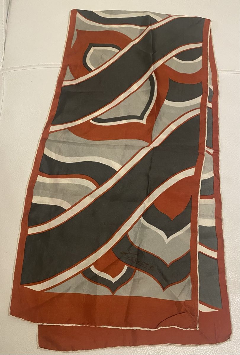 Foulard & Sciarpe: Seiden Schal 🌸 – Usato da Opfikon venduto da Luis144 1