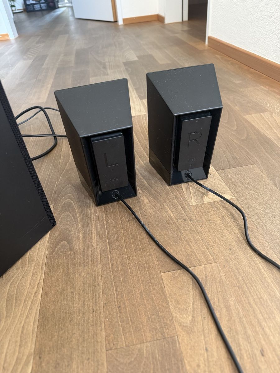 Logitech Casse acustiche: Logitech Speaker System – Usato da Cham venduto da leoniegrob 7