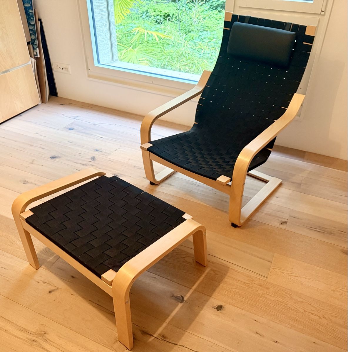 Ikea Poltrone: IKEA Lounge Chair mit Fusshocker – Usato da Luzern venduto da psz_757t