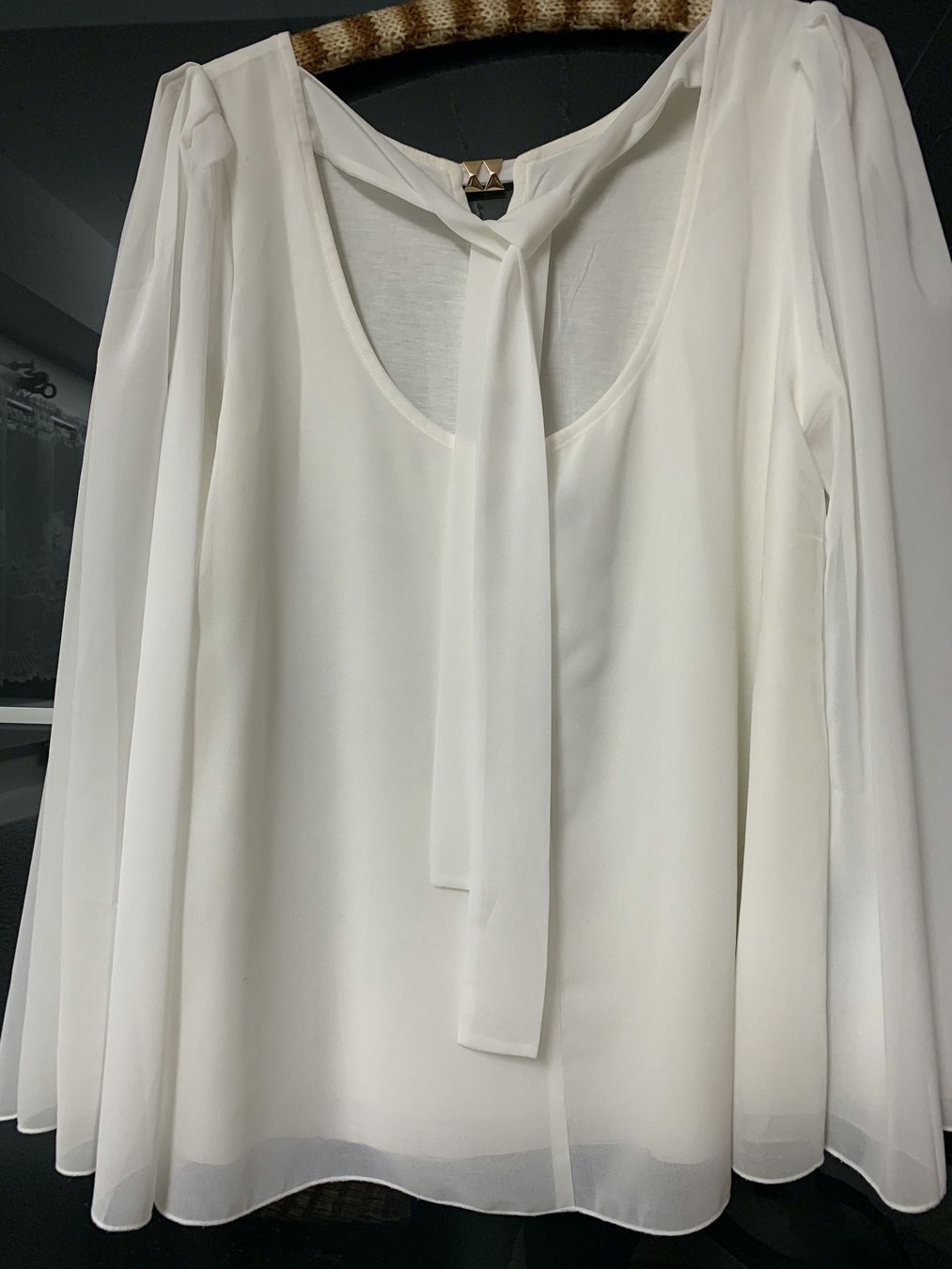 Blusen: elegante Bluse, circa Grösse S, ungetragen – Neu (gemäss Beschreibung) aus Meilen von Flockenwirbel 2