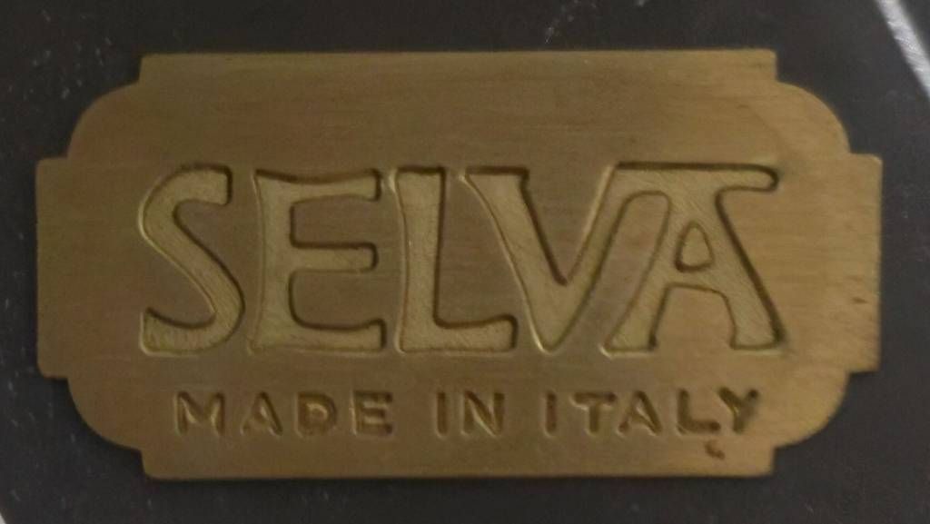 Vetrine: SELVA Glasvitrine – Usato da Schaffhausen venduto da F_180 3