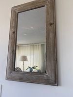 Wandspiegel mit Holzrahmen Landhausstil 90 × 55 cm