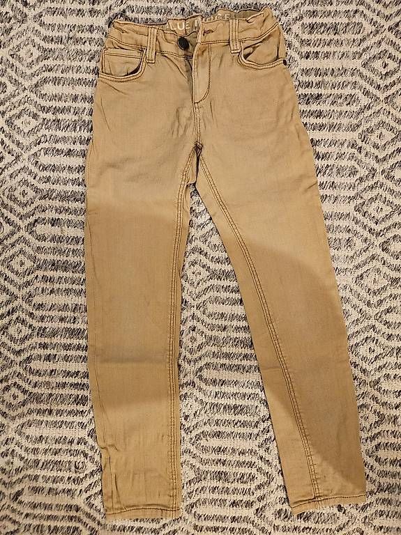 Lotti & Set di vestiti: Jungen Kleiderpaket, Grösse 140 – Usato da Nussbaumen AG venduto da Ralix 3