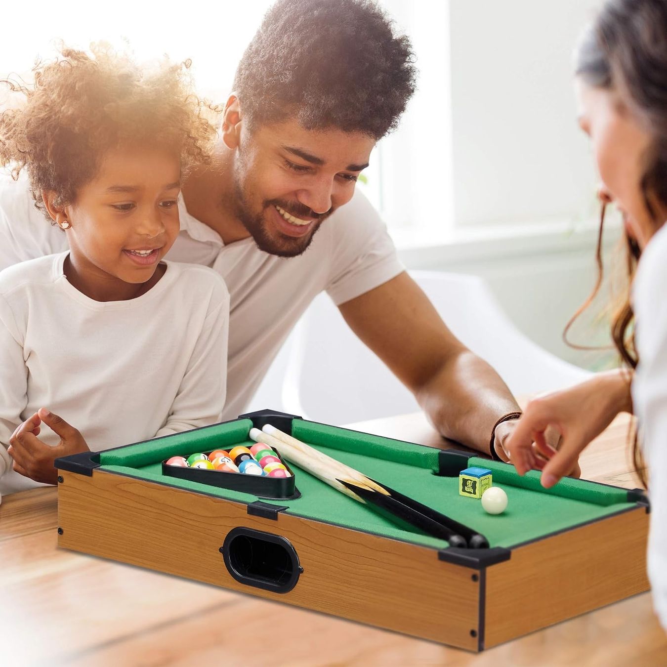 Billiardtische: Tischbillard, Billardtisch in Holz-Optik, mit 2 Queues – Neu und originalverpackt aus Bülach von StoreInShop.com 3