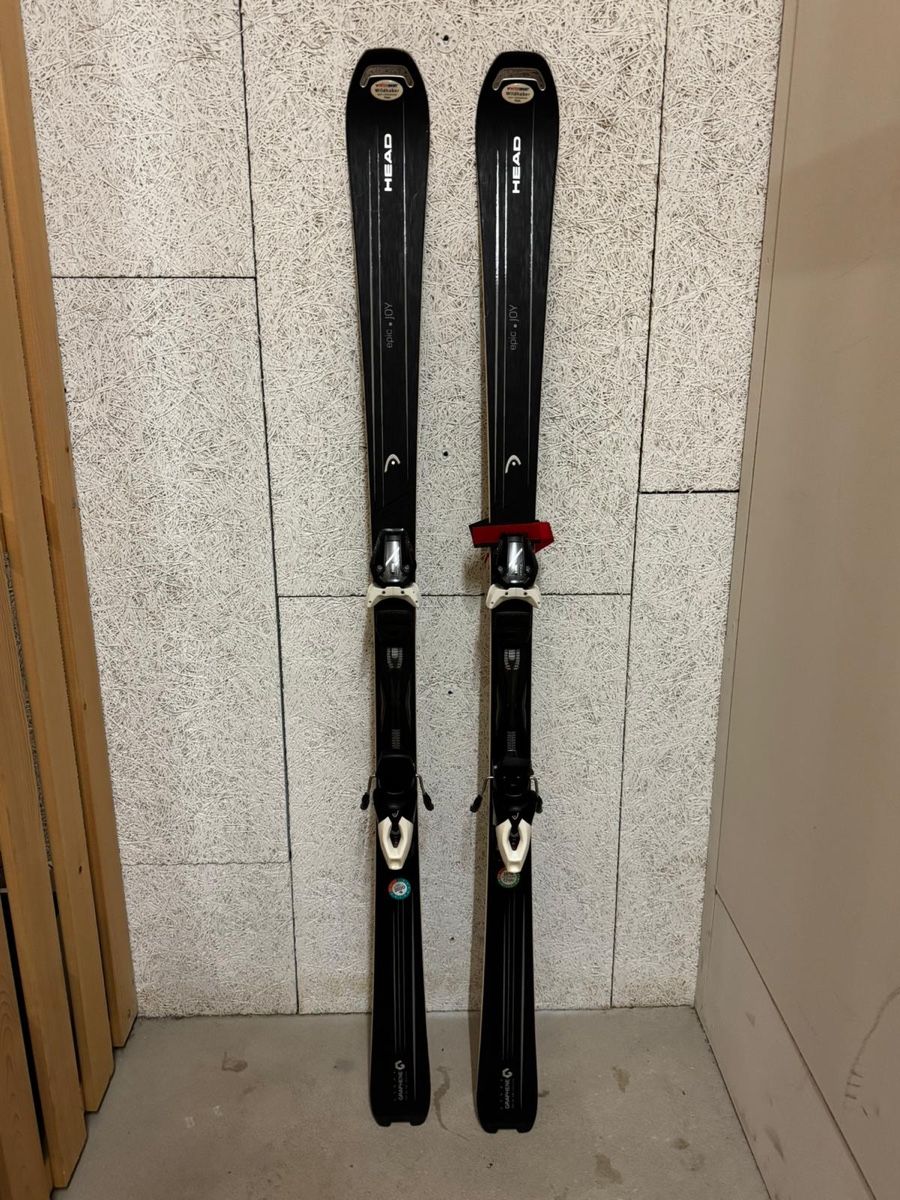 Head Skis: Head Ski 160cm – Gebraucht aus Glattpark(Opfikon) von ale_mg8x