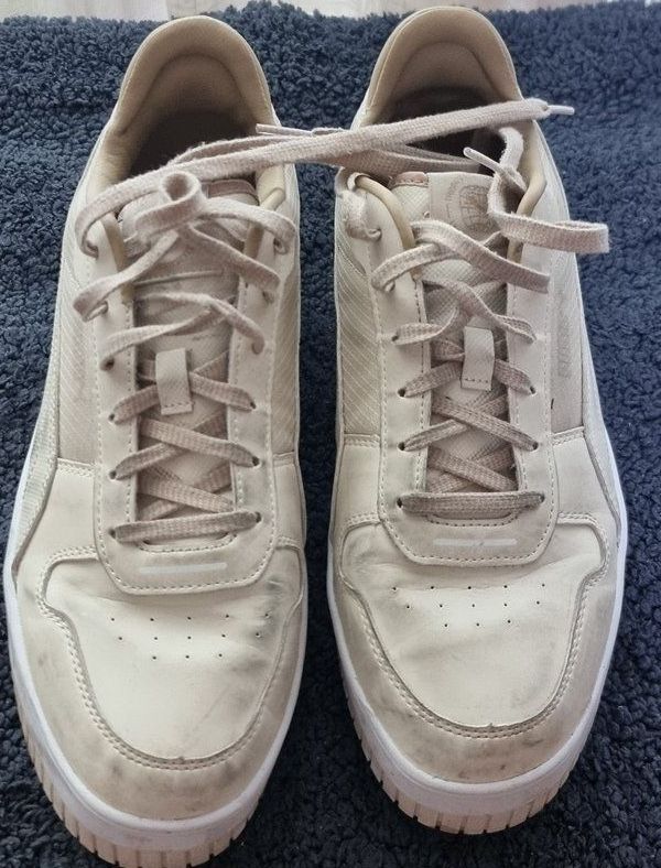 Puma Scarpe da donna: PUMA SNEAKER weiss / off-white / creme Gr 41 – Usato da Basel venduto da Mamaree