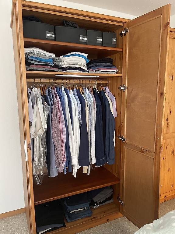 Armadi: Kleiderschrank  – Usato da Hochdorf venduto da Kiddy0 4