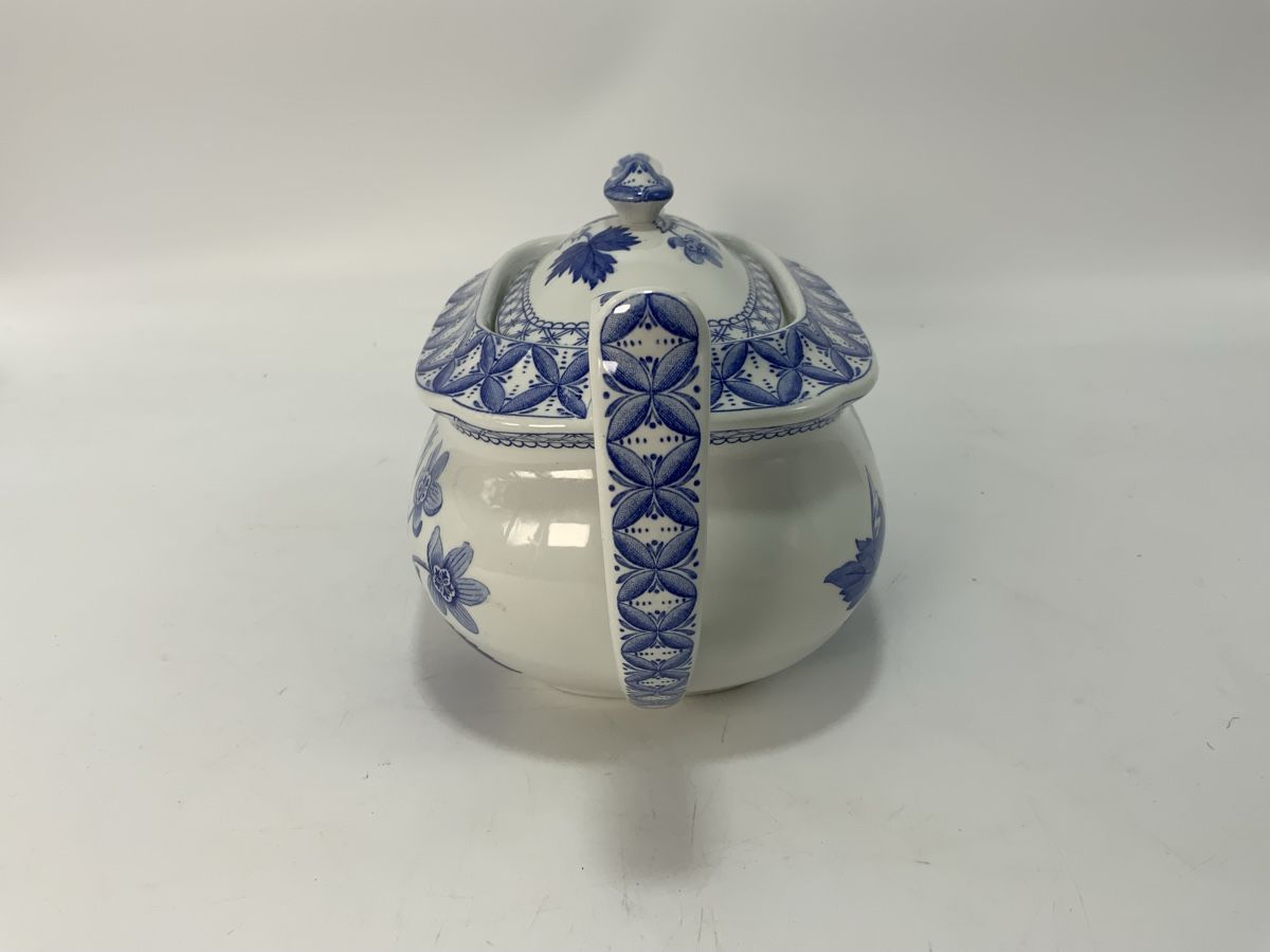 Teiere: Englische Teekanne, Spode Geranium blau – Usato da Erlach venduto da silvia3235 2