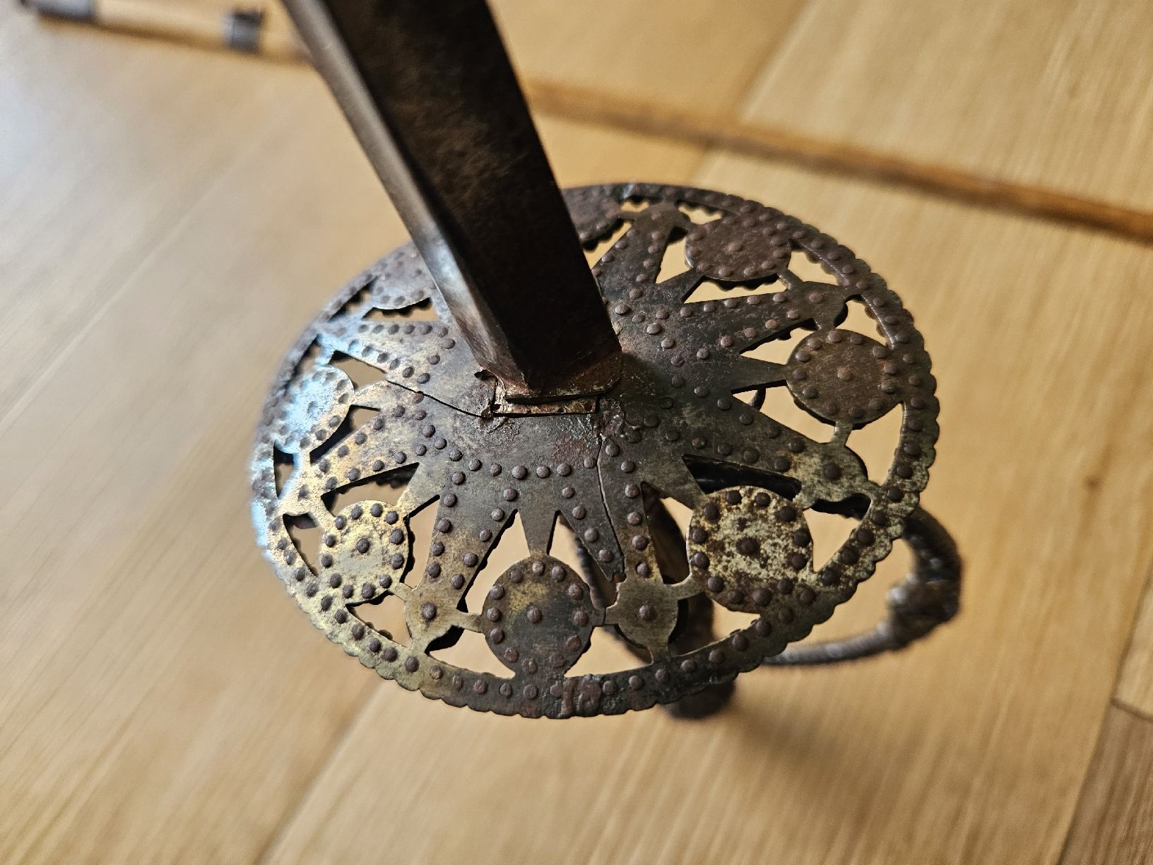 Altre raccolte & rarità: degen säbel königlich – Difettoso da Schwellbrunn venduto da Omega-alpha 4
