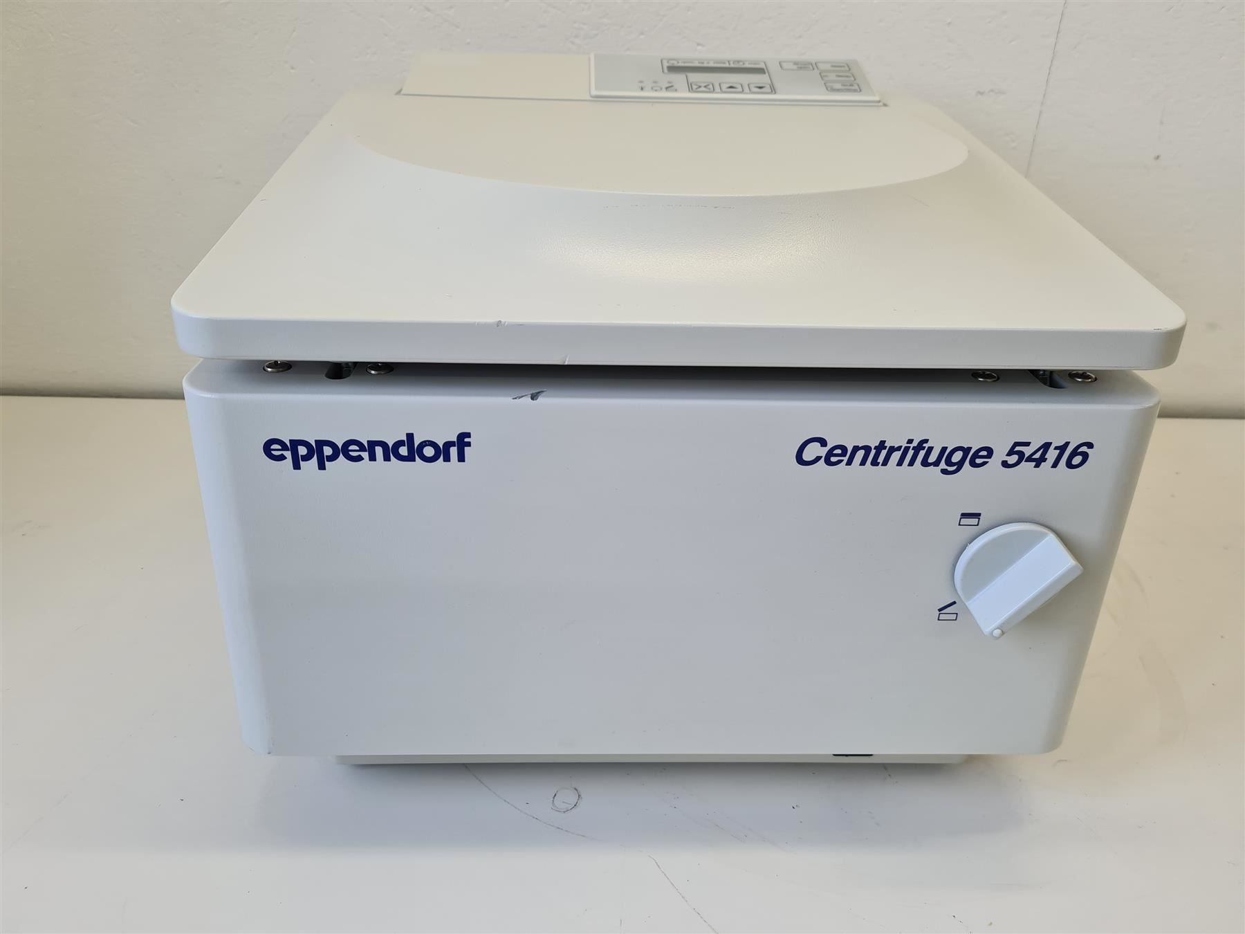 Kit di modellismo & Modellini statici: Eppendorf 5416 Zentrifuge – Usato da Niederdorf venduto da LeptonAG_Labor 1