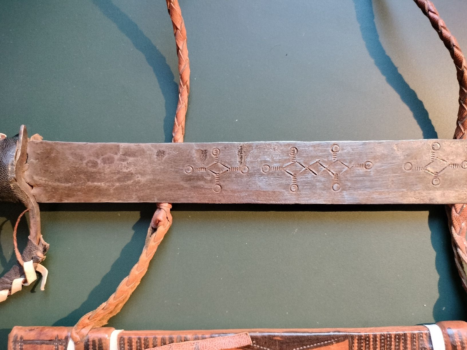 Posate: Machette + couteau africain artisanal décoré cuir – Usato da Leytron venduto da jer_gq8p 4