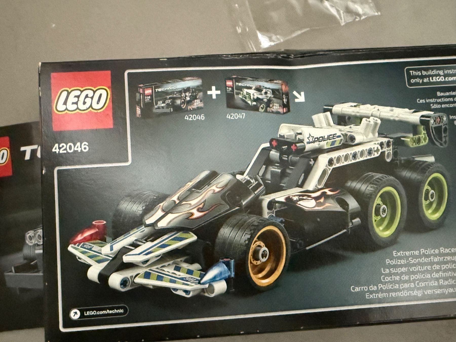 Lego Giocattoli: LEGO Fluchtfahrzeug 42046, LEGO Technic – Usato da Niederuzwil venduto da bentorem 1