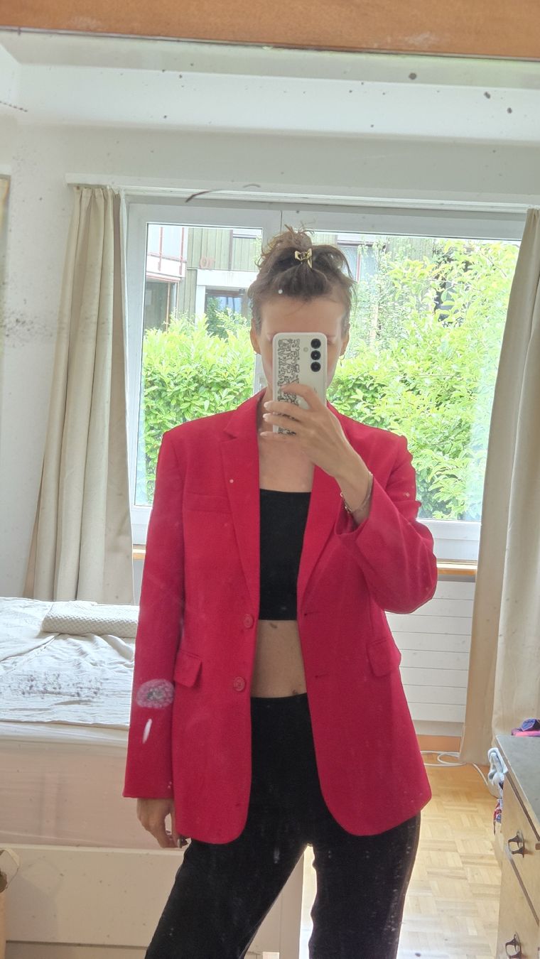 Zara Jacken: Hot pink blazer – Gebraucht aus Zürich von jul_l28v 1