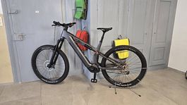 E-Bike Cube Carbon Neuwertig Akku 800wh