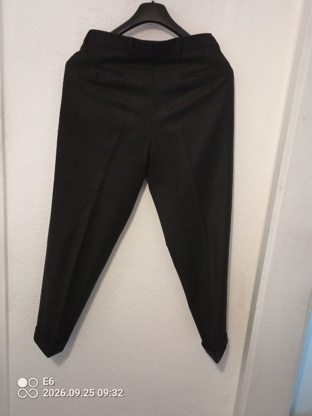 Bogner Hosen: Schwarze Hose. Marke: BOGNER – Gebraucht aus Zürich von Mitzi6 1