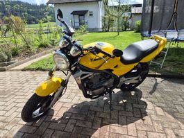 Kawasaki ER 5 Gelb ER5 Service ER-5 Motorrad Töff 37 kW
