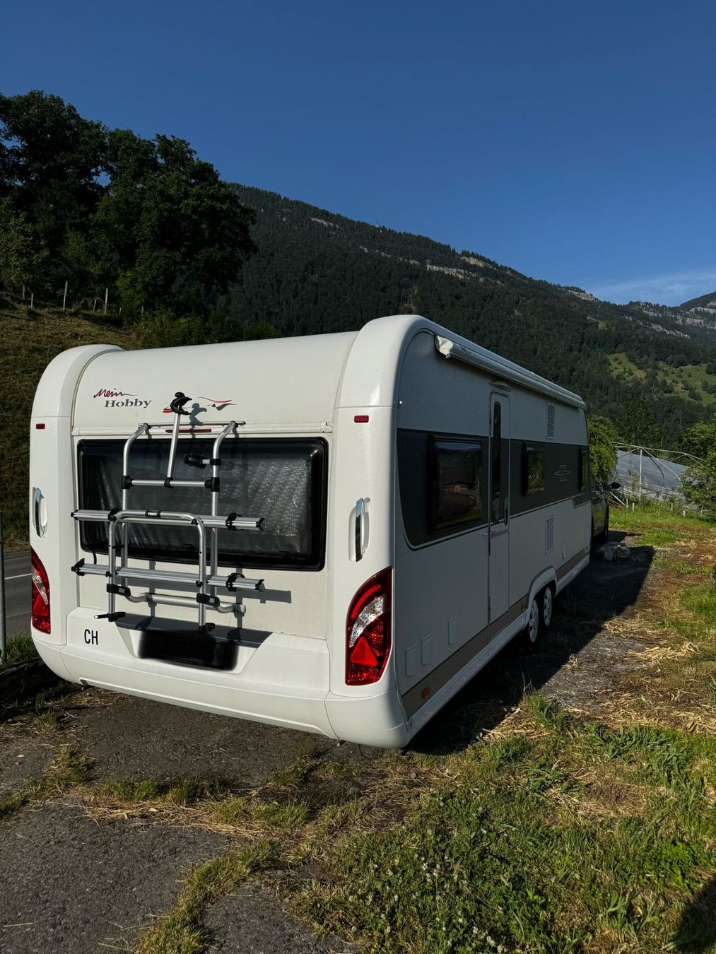 Hobby Véhicules de camping: Hobby 650 UMFe Prestige – D'occasion à Weggis par Edan64 2