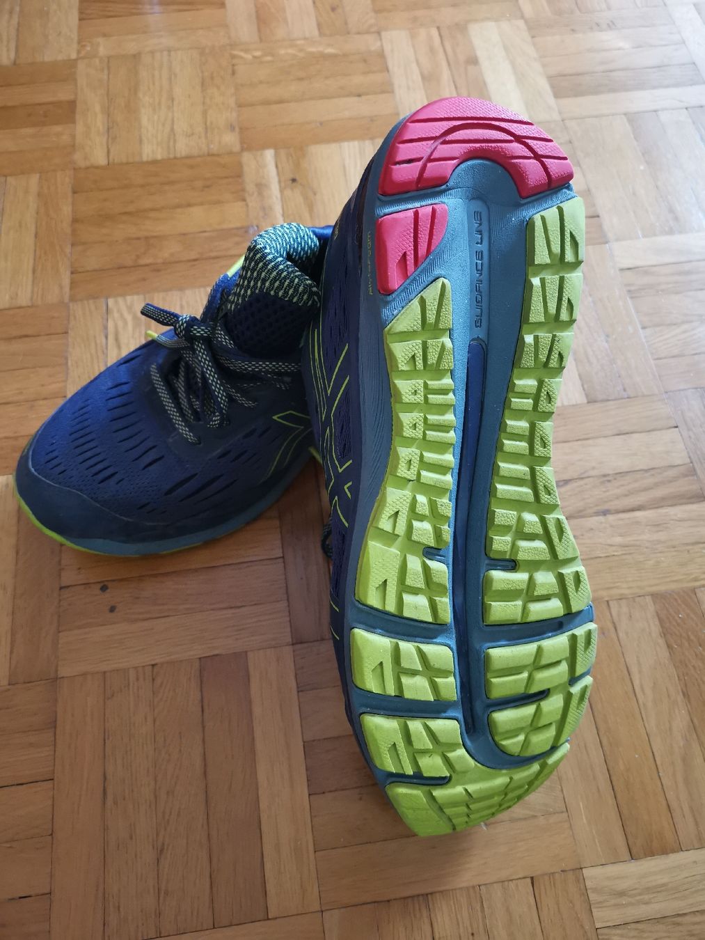 Scarpe da uomo: Herren Turnschuhe – Usato da Jona venduto da baccara55 2