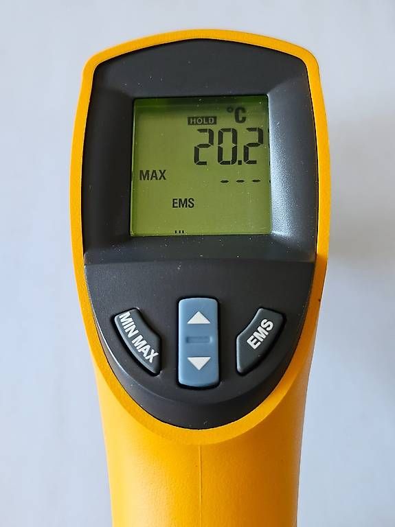Altro per la casa: FLUKE 561 Infrared and Contact Thermometer – Usato da Lausanne venduto da ale_6c5g 2