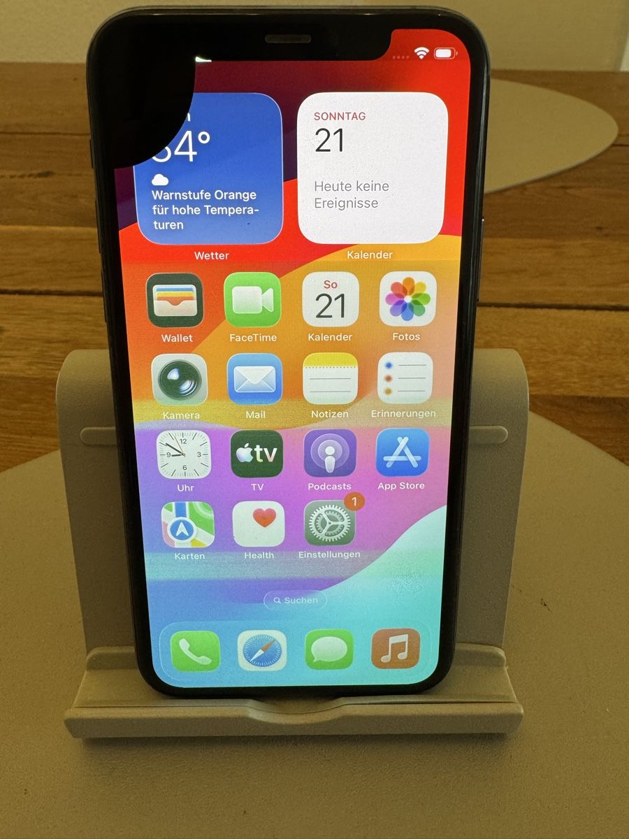 Apple Handys / Smartphones: iPhone 11 Pro – Defekt aus Adliswil von Busys