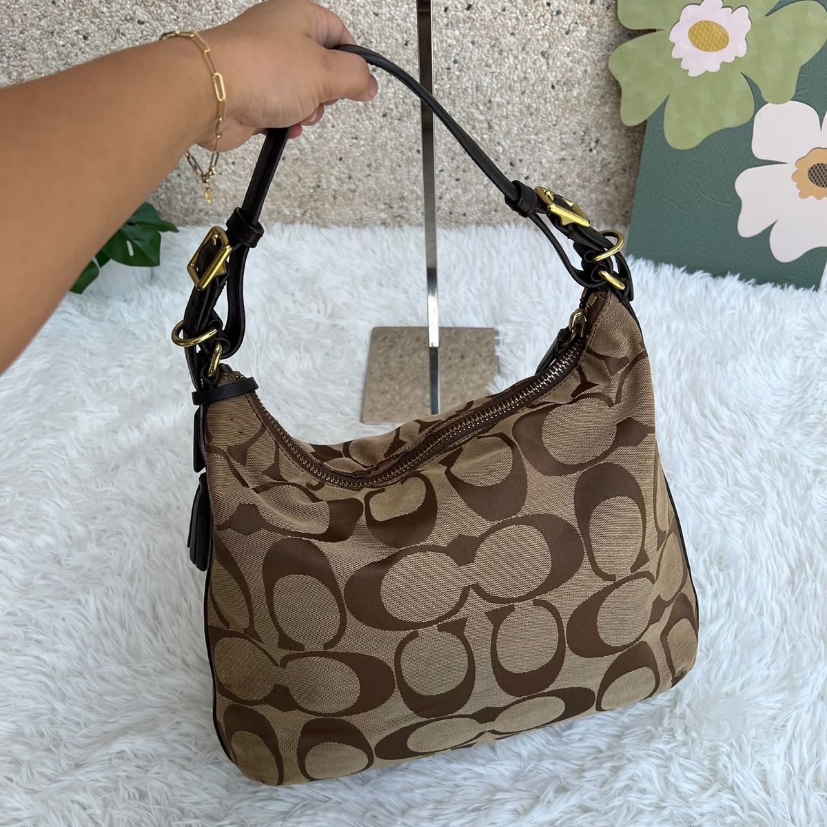 Coach Borse da donna: Coach Umhängetasche Monogramm braun Leder 36x28cm – Usato da Eggenwil venduto da CNSRVINTAGE 7