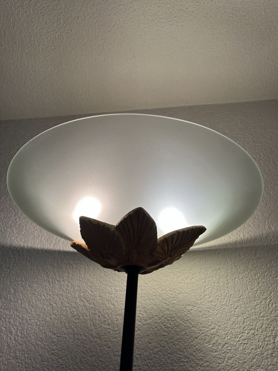 Lampade: Elegante Stehlampe mit Glas – Usato da Rüti ZH venduto da Walti0 5