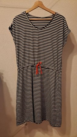 Sommerkleid gestreift