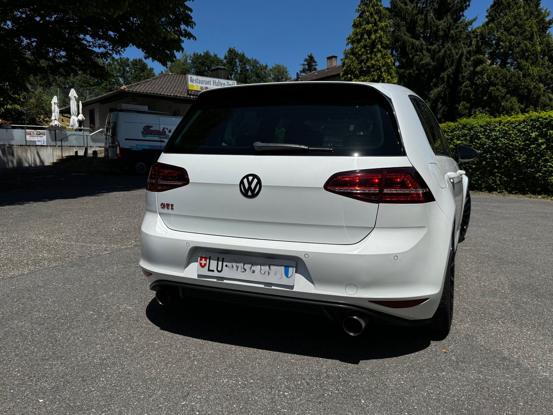 VW Automobili: VW Golf 7 - 2.0 TSI GTI Performance DSG – Usato da Emmen venduto da itsrian 1