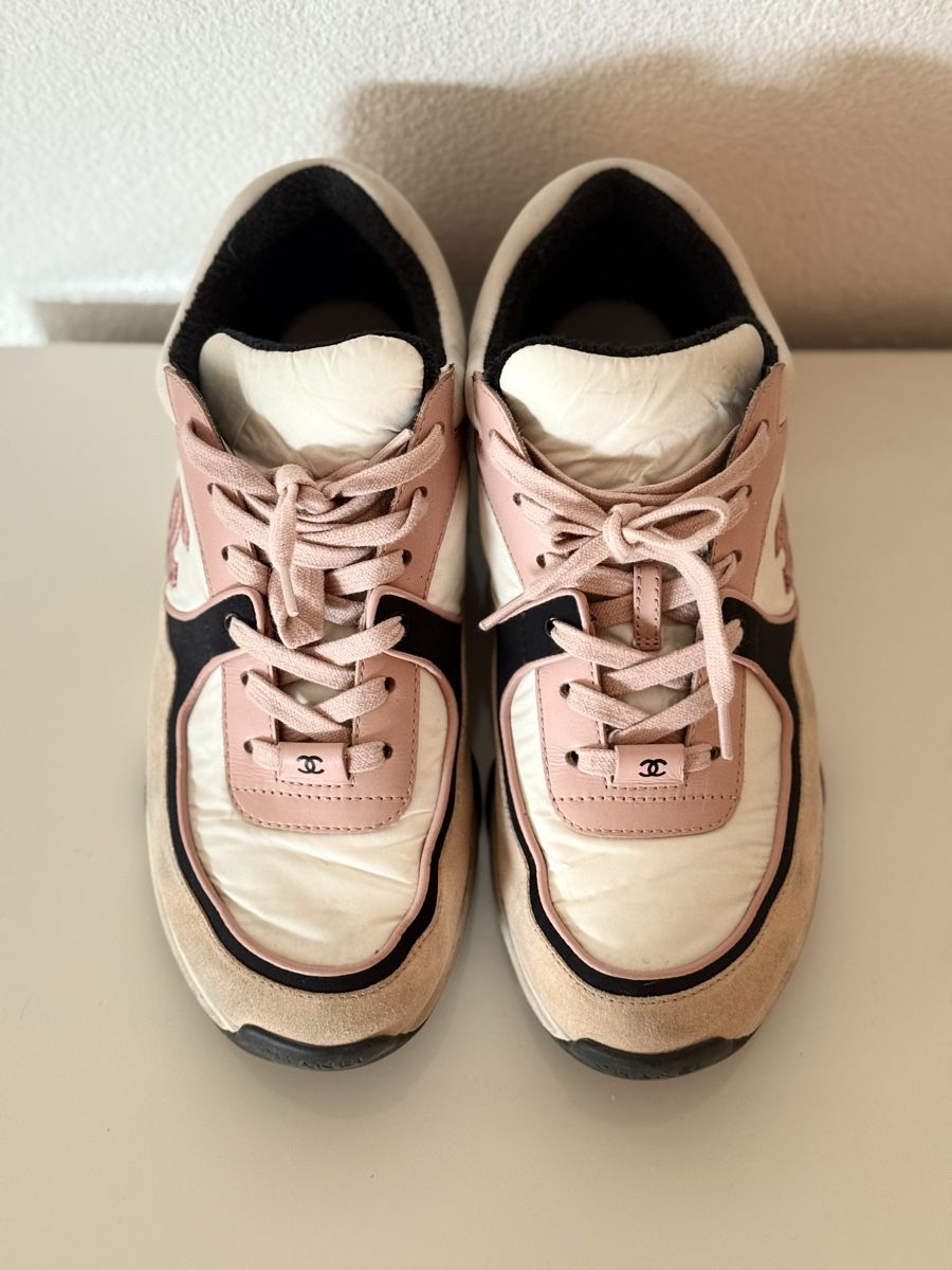 Chanel Scarpe da donna: Chanel Trainers, Gr.41 – Usato da Zug venduto da Ele_wid 3
