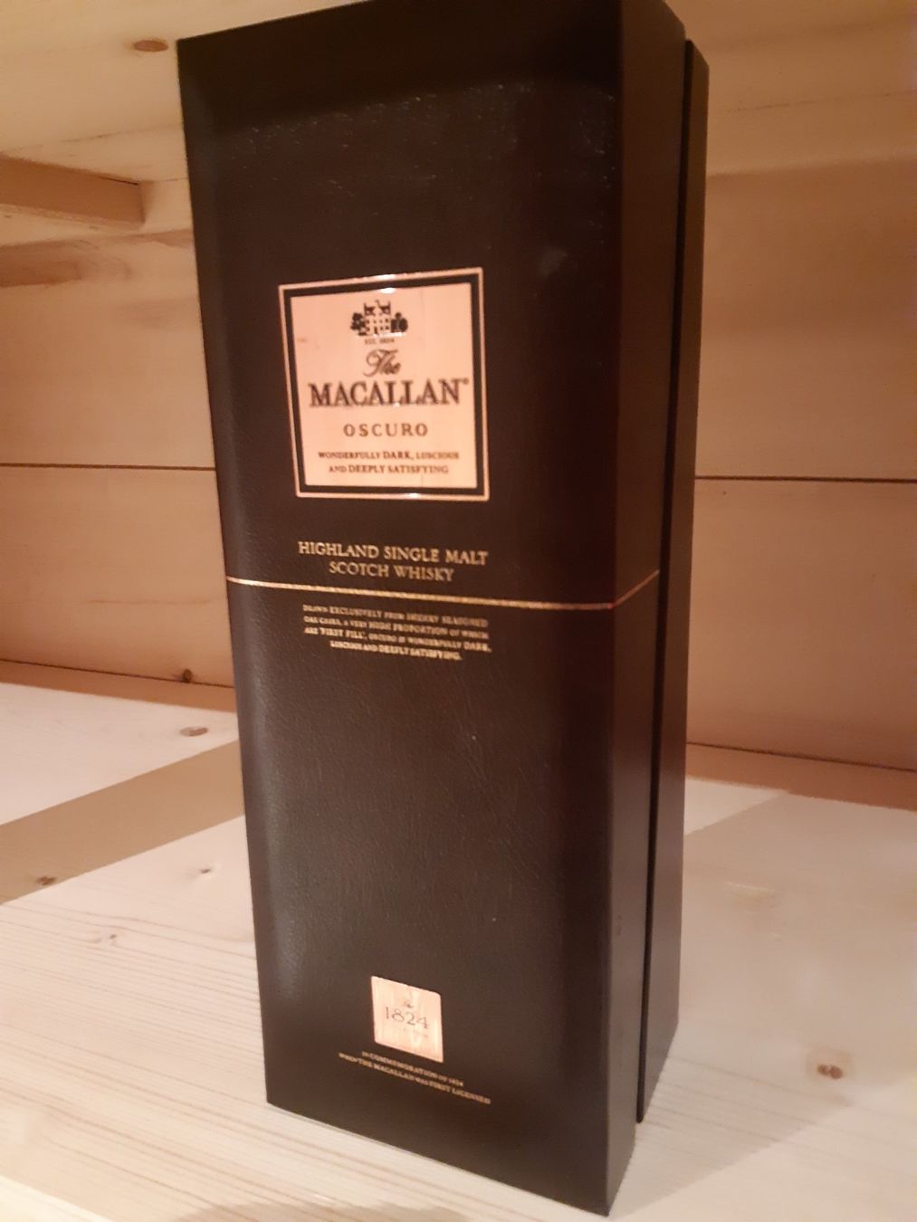 Macallan Bevande alcoliche: Macallan Oscuro 1824 – Nuovo e nell'imballaggio originale da Grindelwald venduto da carro5 7