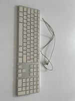 Apple Tastatur mit Ziffernblock, „L“ defekt