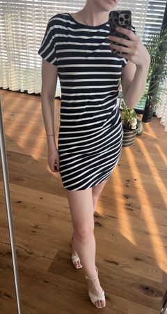 Kleid Gr. S aus Baumwolle und Elastan