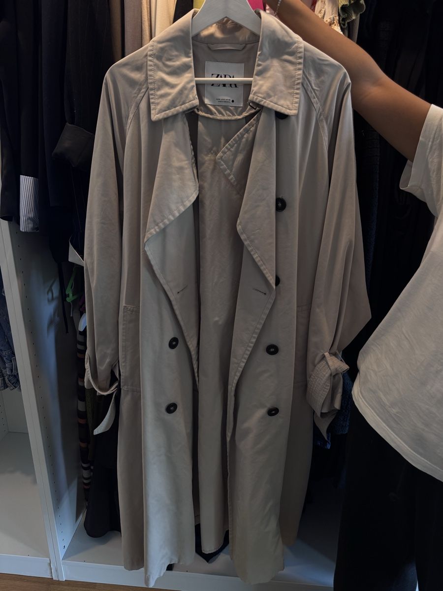 Zara Cappotti: Zara Trench – Nuovo (secondo la descrizione) da La Plaine venduto da sof_b7c6 5